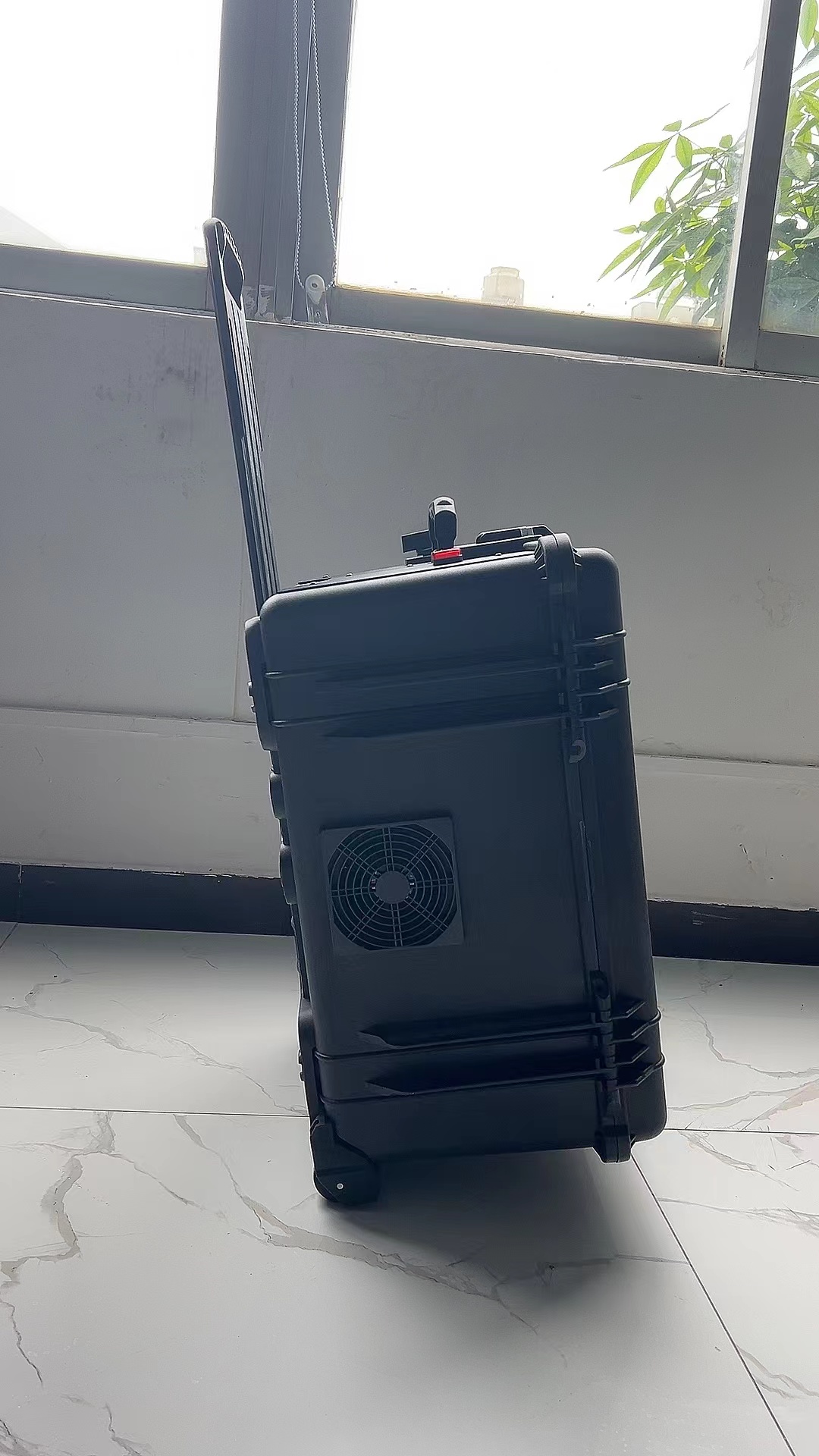 台江手拉箱型移动通信干扰器